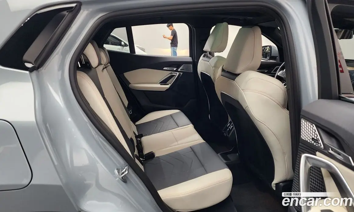 BMW X2 2025 2.0 автомат (гидро), фото 17