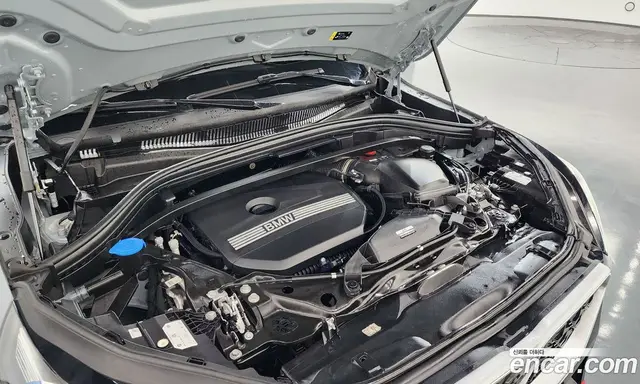 BMW X2 2025 2.0 автомат (гидро), миниатюра 6