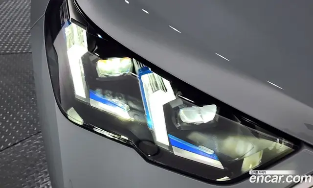BMW X2 2025 2.0 автомат (гидро), миниатюра 8