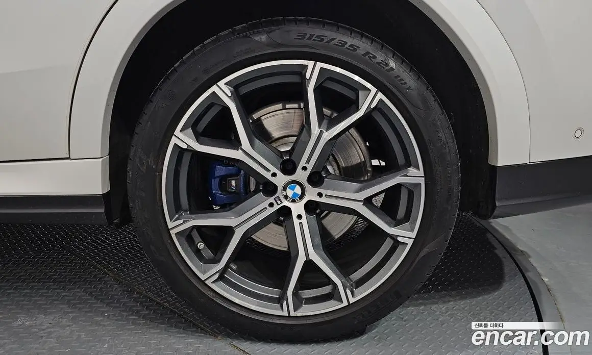 BMW X6 2021 3.0 автомат (гидро), фото 5 BMW X6 2021 3.0 автомат (гидро), фото 5