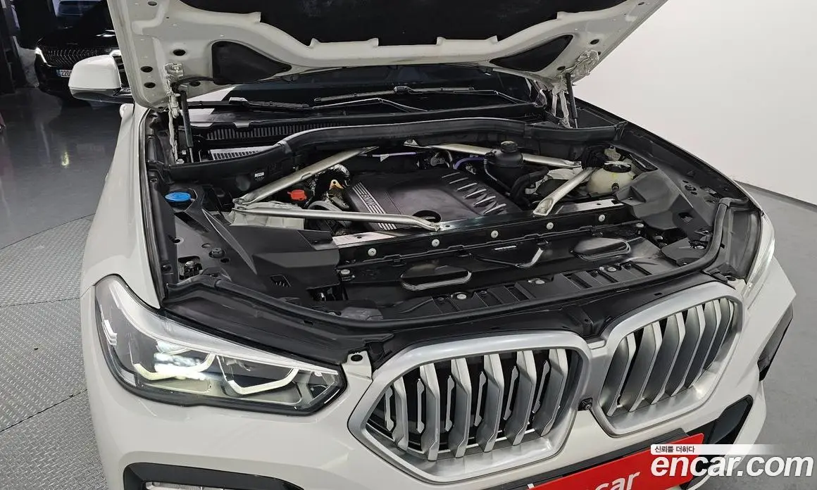 BMW X6 2021 3.0 автомат (гидро), фото 6 BMW X6 2021 3.0 автомат (гидро), фото 6