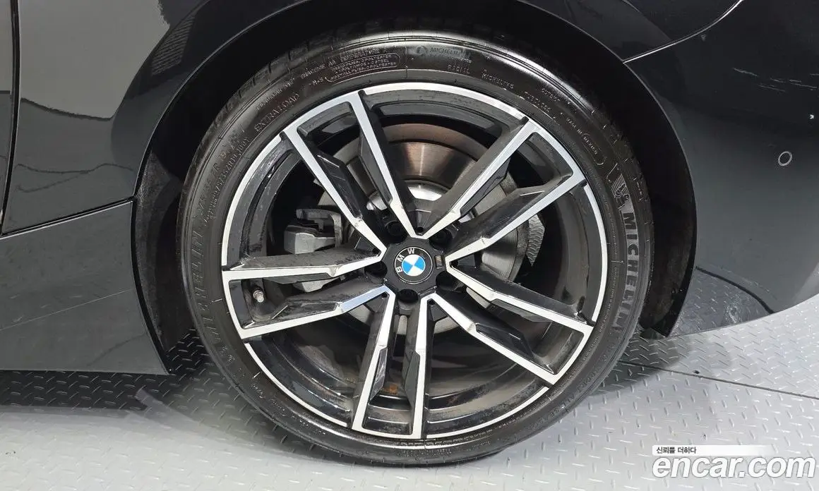 BMW Z4 2021 2.0 автомат (гидро), фото 5
