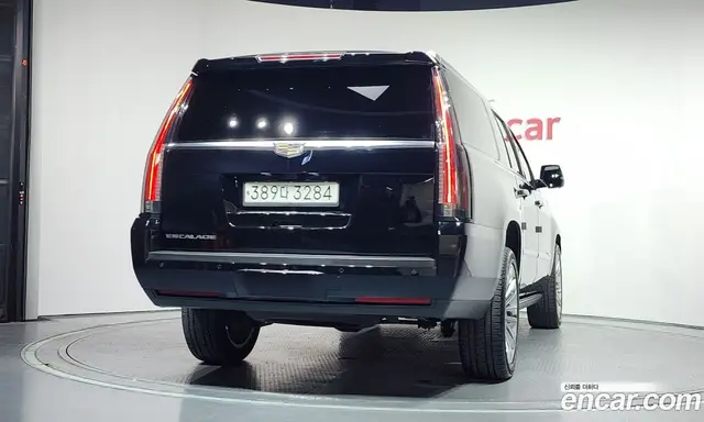 Cadillac Escalade 2017 6.2 автомат (гидро), миниатюра 4