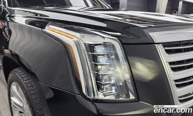 Cadillac Escalade 2017 6.2 автомат (гидро), миниатюра 8