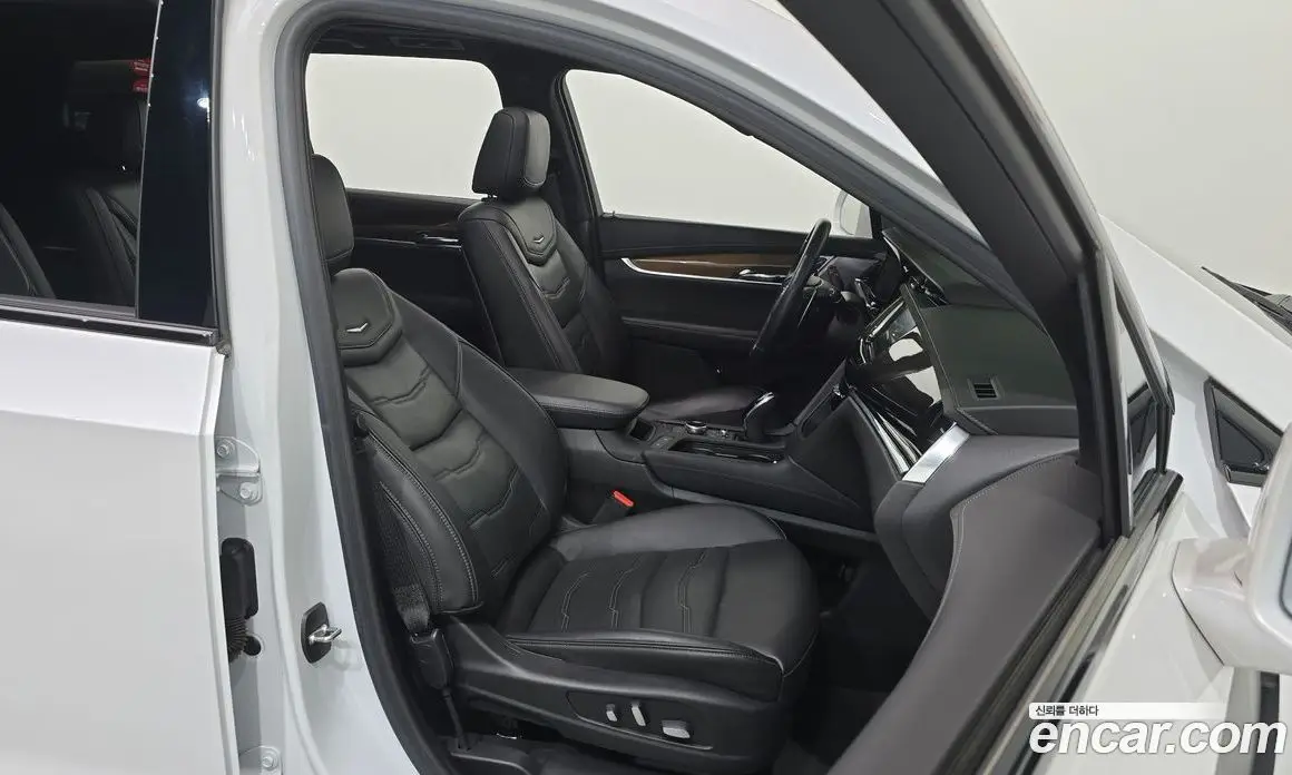 Cadillac XT6 2020 3.6 автомат (гидро), фото 15