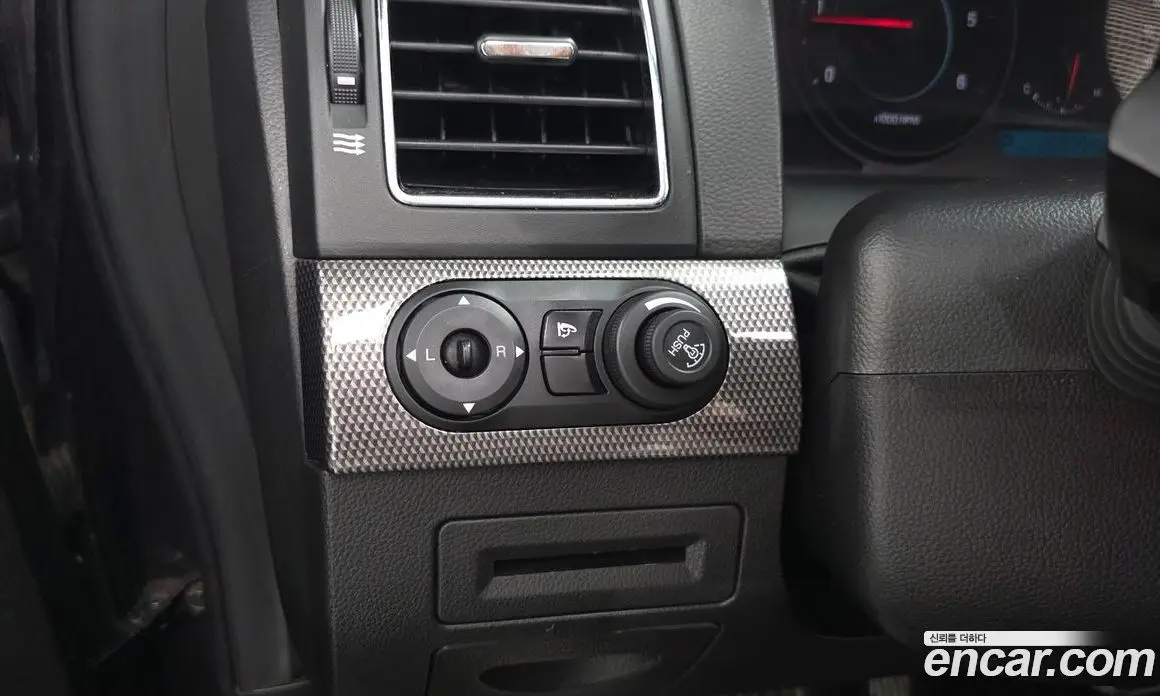 Chevrolet Captiva 2012 2.0 автомат (гидро), фото 25