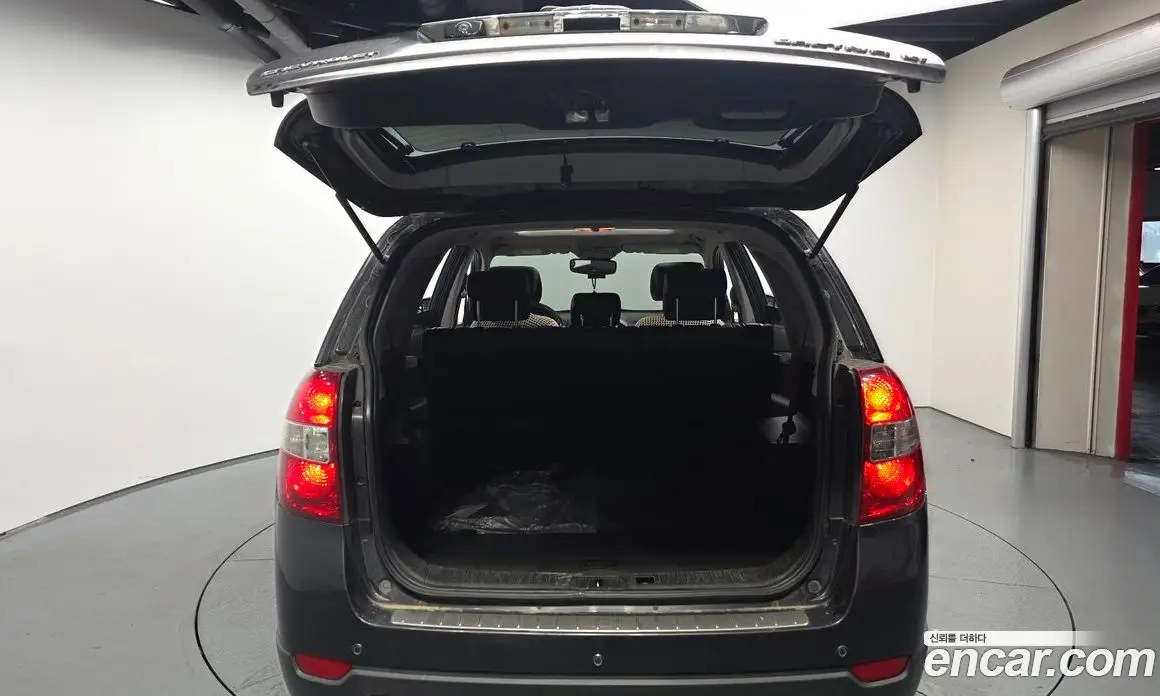Chevrolet Captiva 2012 2.0 автомат (гидро), фото 26