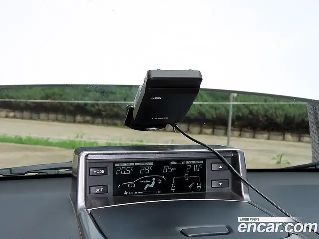 Chevrolet Captiva 2015 2.0 автомат (гидро), миниатюра 12