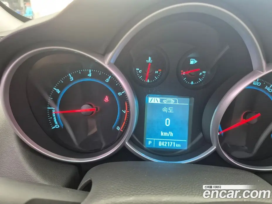 Chevrolet Cruze 2015 1.8 автомат (гидро), фото 14