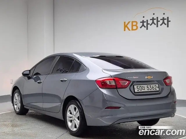 Chevrolet Cruze 2017 1.4 автомат (гидро), миниатюра 2