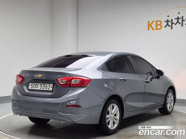 Chevrolet Cruze 2017 1.4 автомат (гидро), миниатюра 3