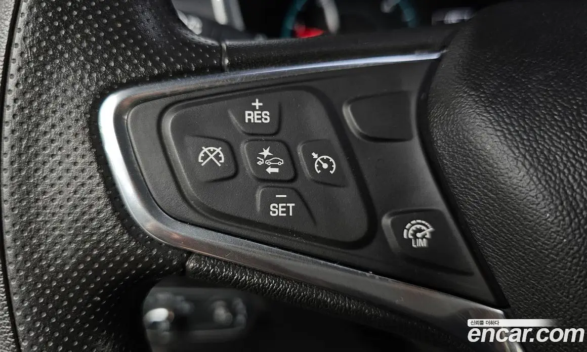Chevrolet Equinox 2019 1.6 автомат (гидро), фото 29