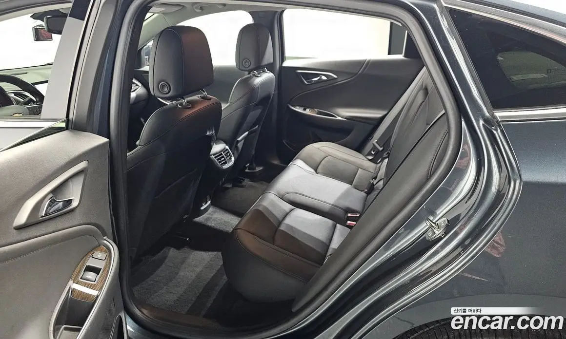 Chevrolet Malibu 2021 2.0 автомат (гидро), фото 17