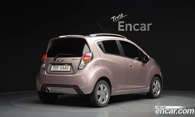 Chevrolet Spark 2011 1.0 автомат (гидро), миниатюра 2
