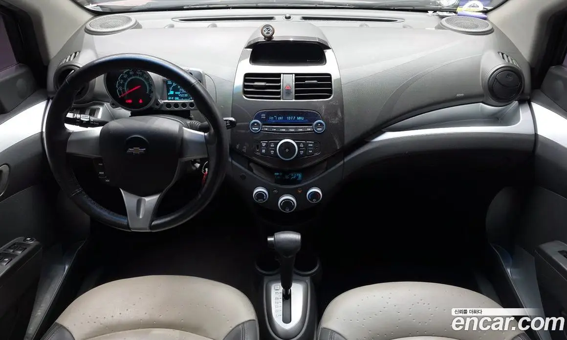 Chevrolet Spark 2011 1.0 автомат (гидро), фото 6