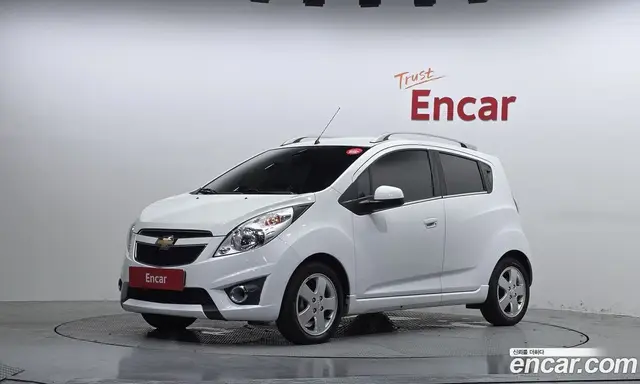 Chevrolet Spark 2011 1.0 автомат (гидро), миниатюра 1