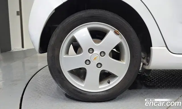 Chevrolet Spark 2011 1.0 автомат (гидро), миниатюра 5
