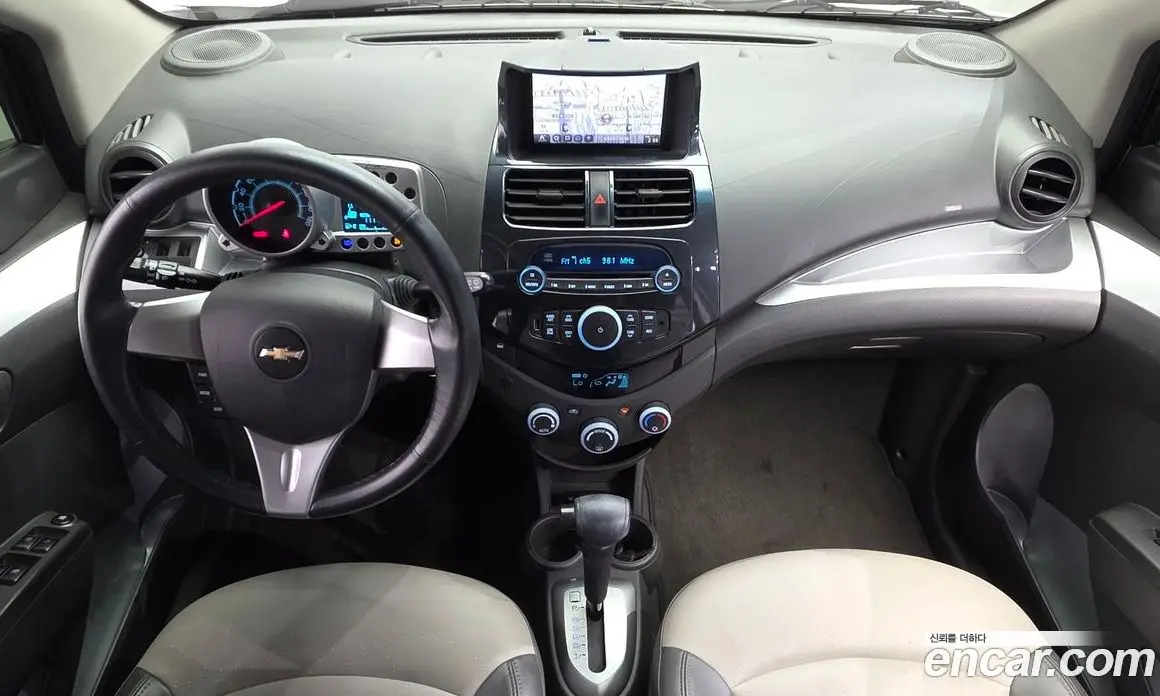Chevrolet Spark 2011 1.0 автомат (гидро), фото 10