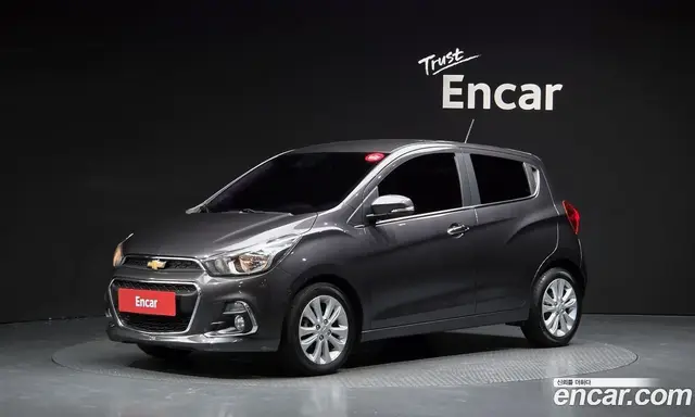 Chevrolet Spark 2015 1.0 автомат (гидро), миниатюра 1