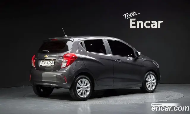 Chevrolet Spark 2015 1.0 автомат (гидро), миниатюра 2