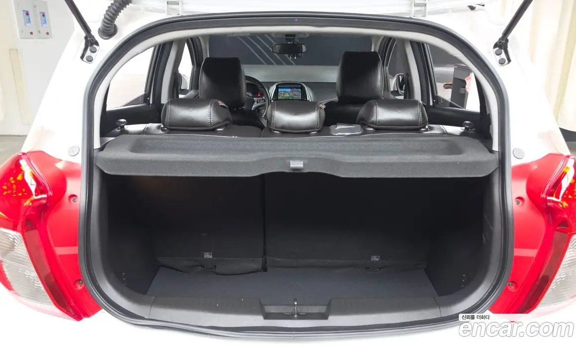 Chevrolet Spark 2016 1.0 автомат (гидро), фото 20