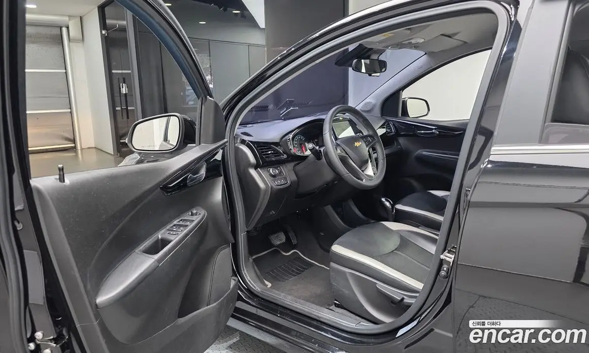 Chevrolet Spark 2016 1.0 автомат (гидро), фото 13