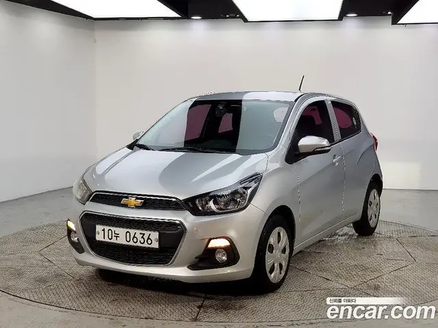 Chevrolet Spark 2016 1.0 автомат (гидро), миниатюра 1
