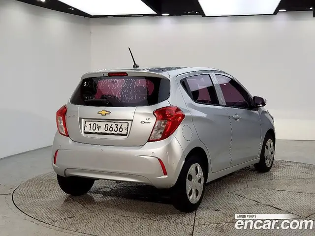 Chevrolet Spark 2016 1.0 автомат (гидро), миниатюра 4