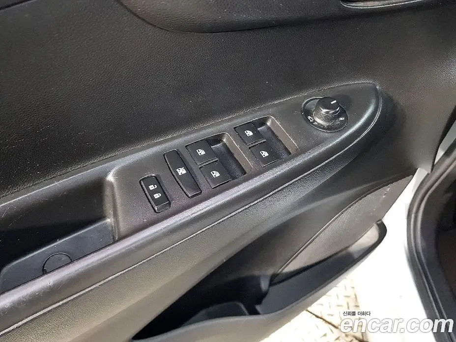 Chevrolet Spark 2016 1.0 автомат (гидро), фото 10