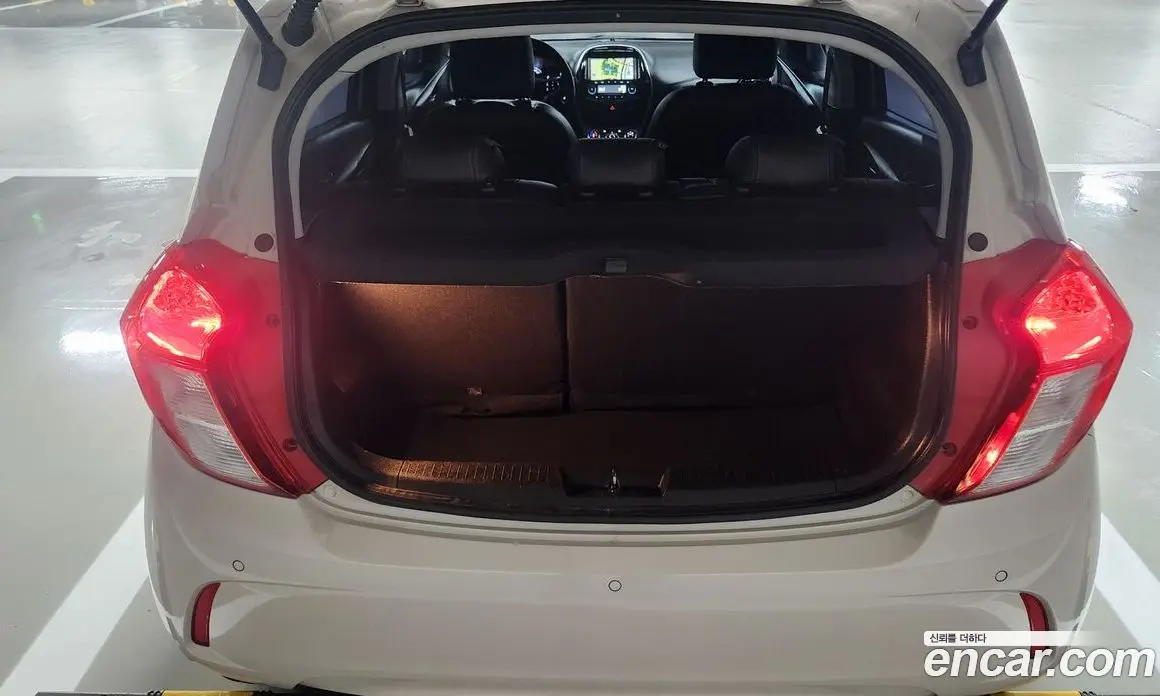 Chevrolet Spark 2017 1.0 автомат (гидро), фото 12
