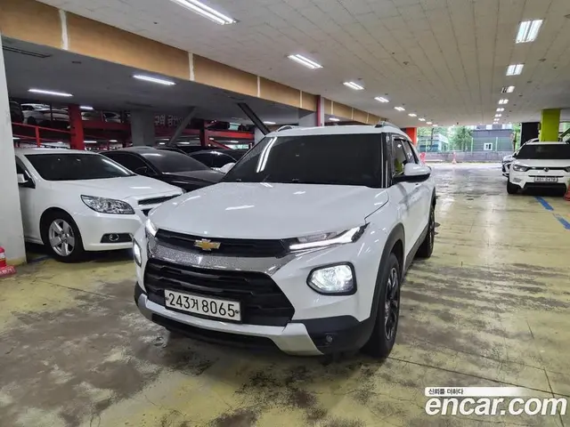 Chevrolet TrailBlazer 2020 1.3 автомат (гидро), миниатюра 1
