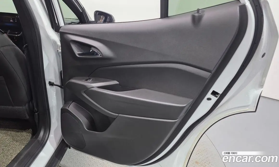 Chevrolet Trax 2023 1.2 автомат (гидро), фото 15