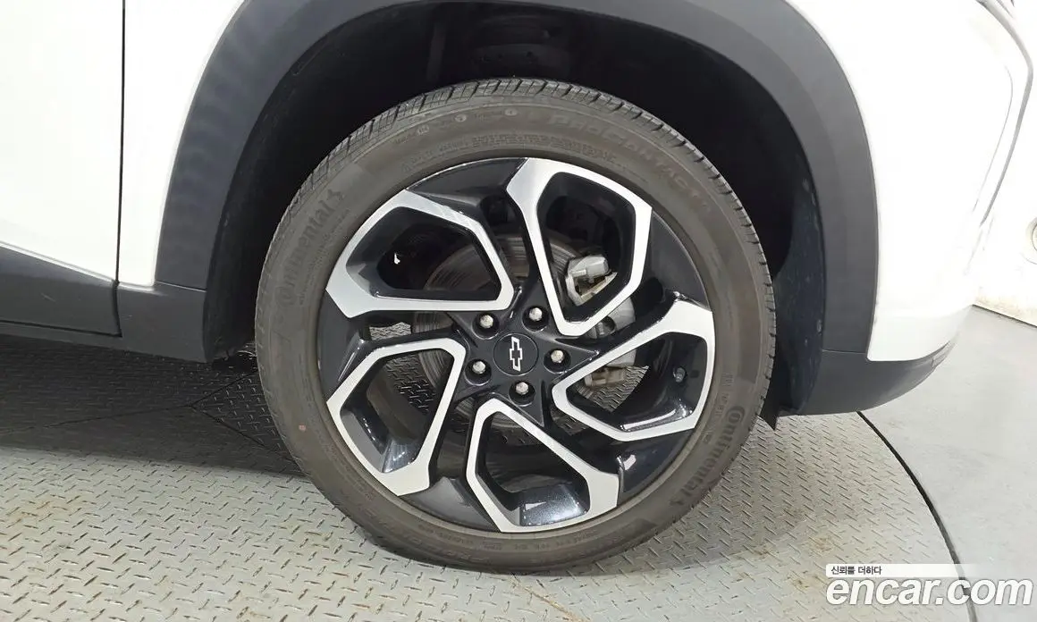 Chevrolet Trax 2023 1.2 автомат (гидро), фото 7