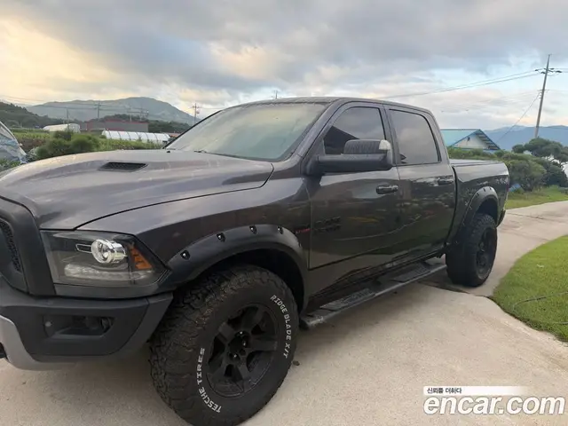 Dodge Ram Pick Up, 2015, 151 157 км