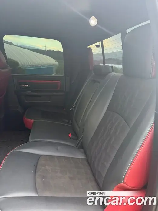 Dodge Ram Pick Up 2015 5.7 автомат (гидро), фото 6