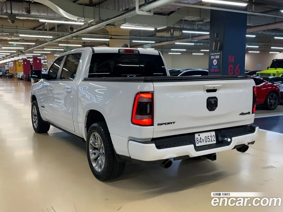 Dodge Ram Pick Up 2019 5.7 автомат (гидро), фото 7