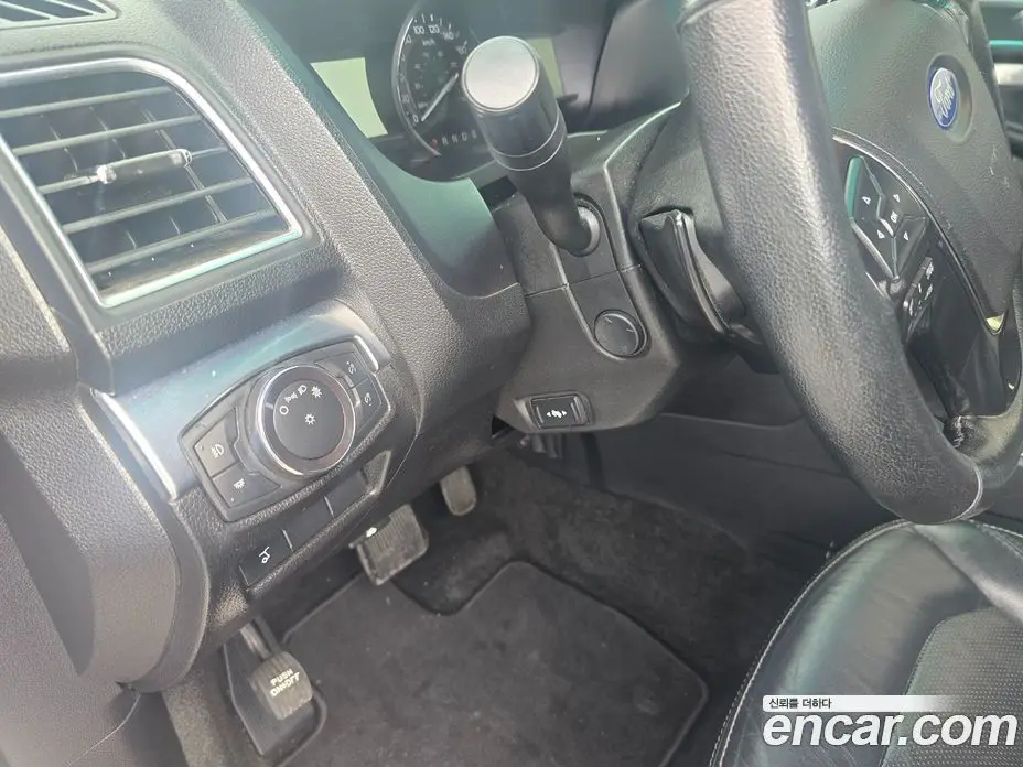 Ford Explorer 2017 2.3 автомат (гидро), фото 14