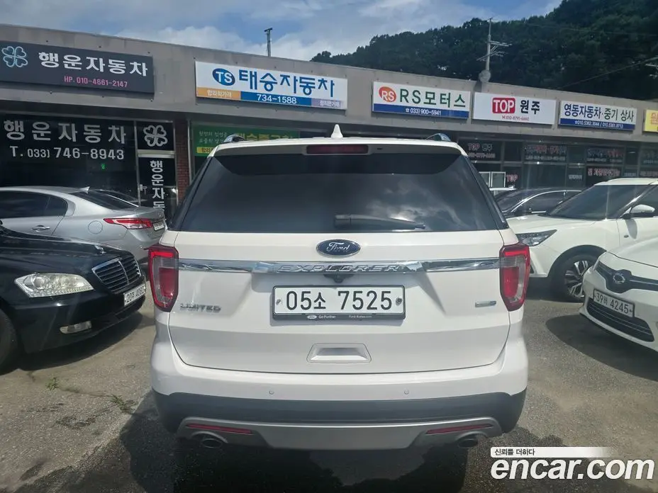 Ford Explorer 2017 2.3 автомат (гидро), фото 4