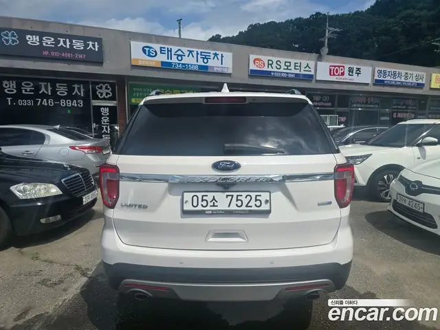 Ford Explorer 2017 2.3 автомат (гидро), миниатюра 4