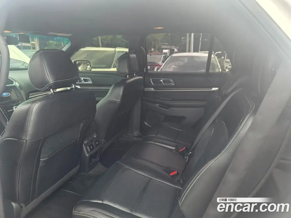 Ford Explorer 2017 2.3 автомат (гидро), фото 10