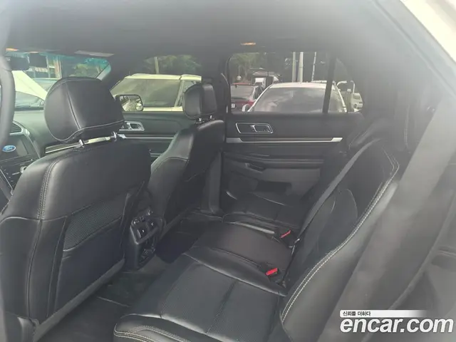 Ford Explorer 2017 2.3 автомат (гидро), миниатюра 10