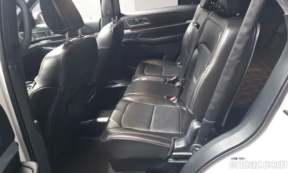 Ford Explorer 2018 2.3 автомат (гидро), фото 12