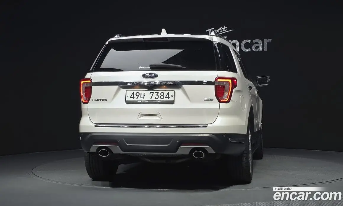 Ford Explorer 2018 2.3 автомат (гидро), фото 4
