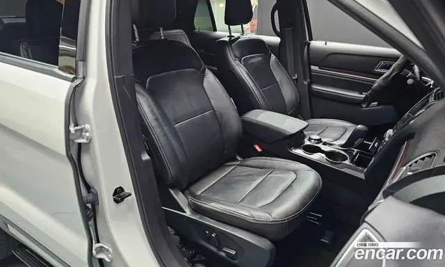 Ford Explorer 2019 2.3 автомат (гидро), миниатюра 11