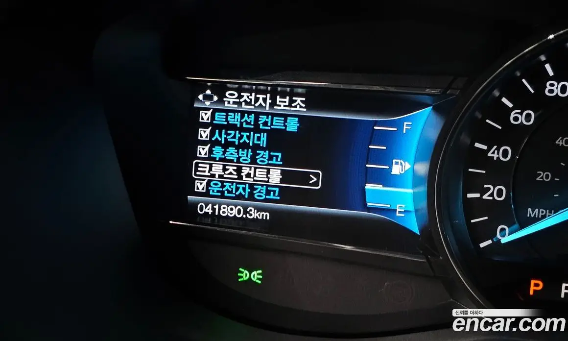 Ford Explorer 2019 2.3 автомат (гидро), фото 17