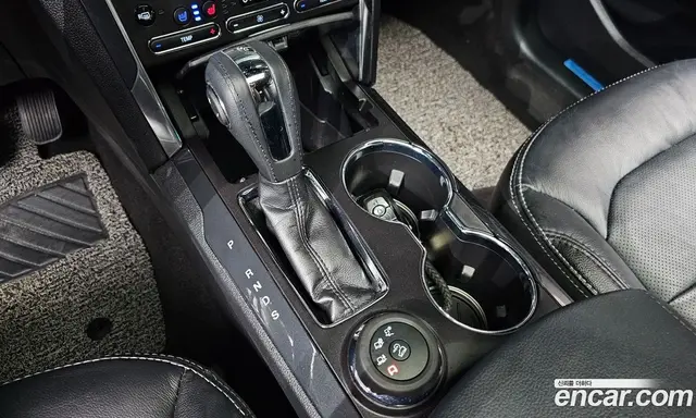 Ford Explorer 2019 2.3 автомат (гидро), миниатюра 9