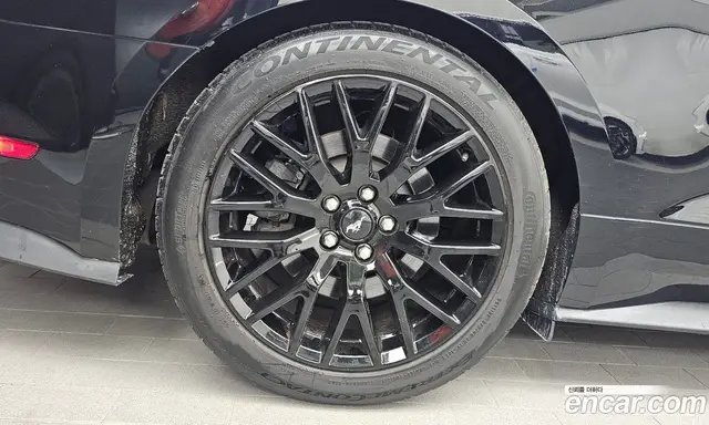 Ford Mustang 2019 5.0 автомат (гидро), миниатюра 5