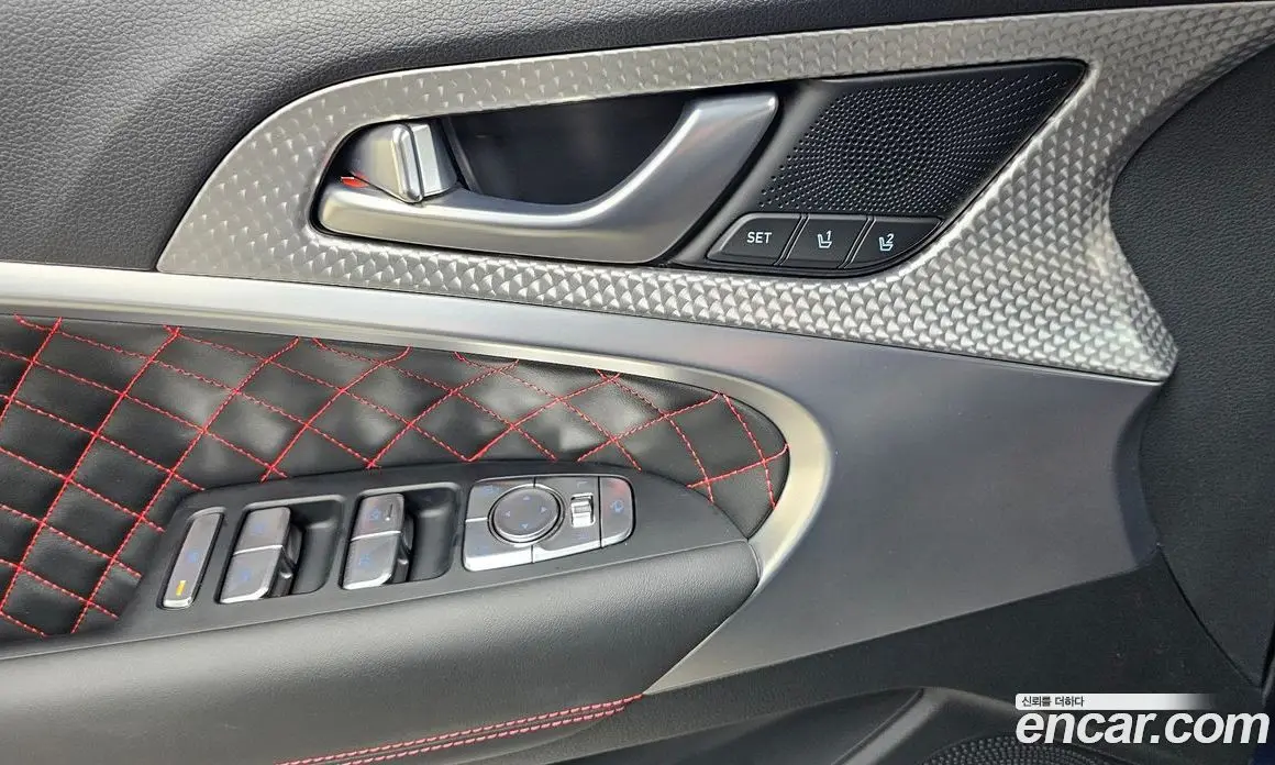 Genesis G70 2022 2.0 автомат (гидро), фото 26