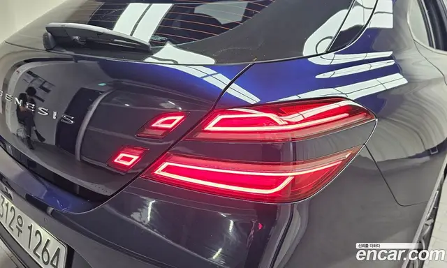 Genesis G70 2022 2.0 автомат (гидро), миниатюра 8