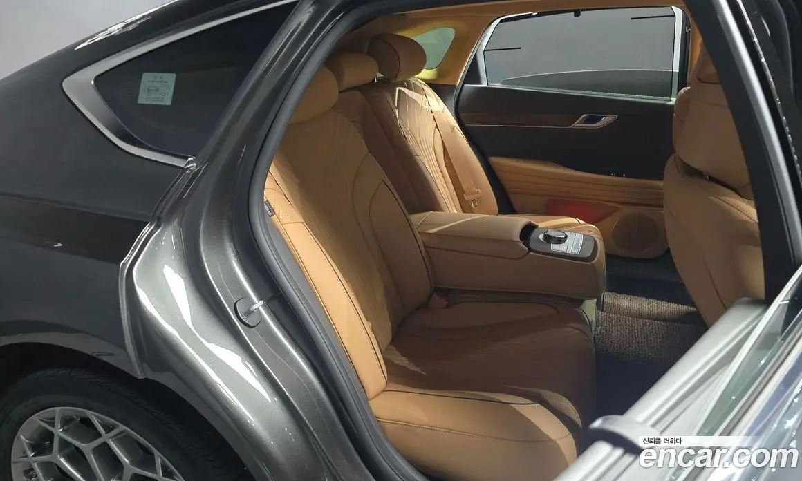 Genesis G80 2023 2.5 автомат (гидро), фото 17